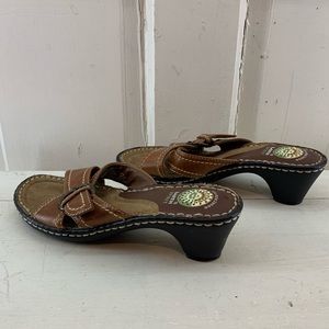 earth spirit wyatt sandals